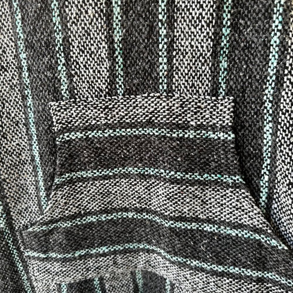 Iguana Jack Pullover Size XL - Picture 3 of 13